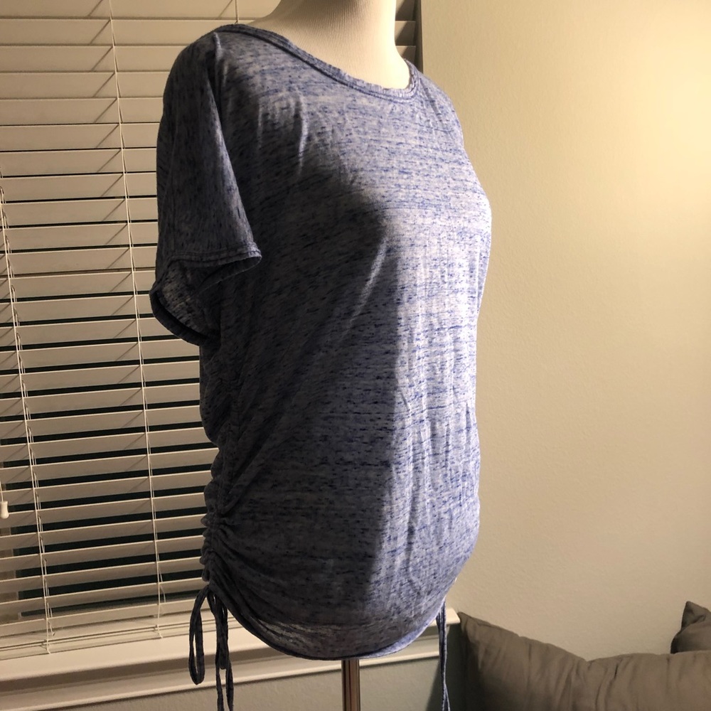 Light weight, low back tee